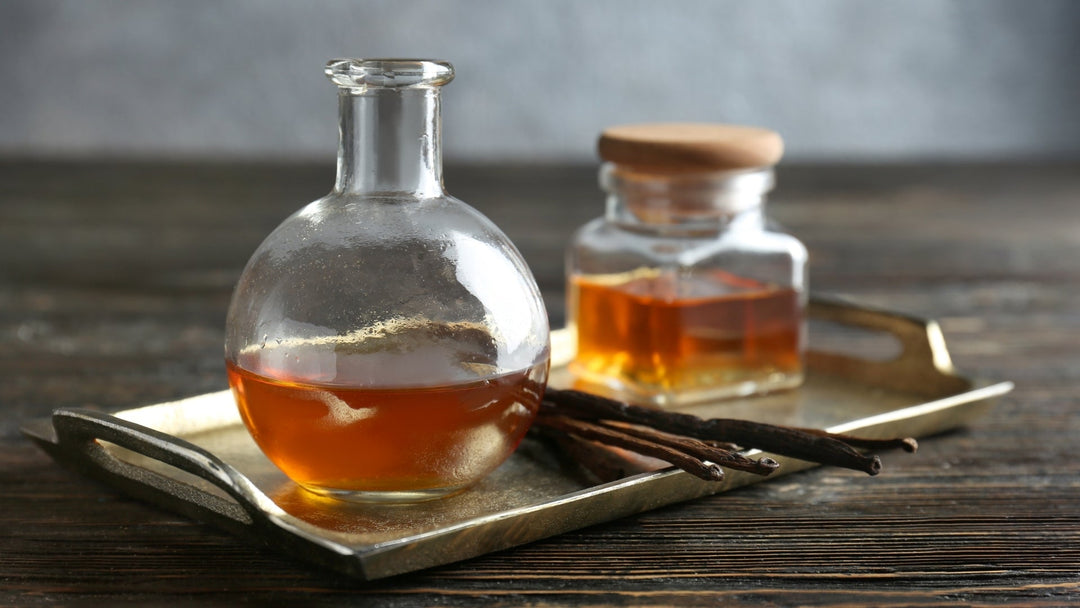 The Real Deal vs. the Imitation Game: Understanding the Differences Between Vanilla Extract and Vanilla Flavoring for Your Baking Needs