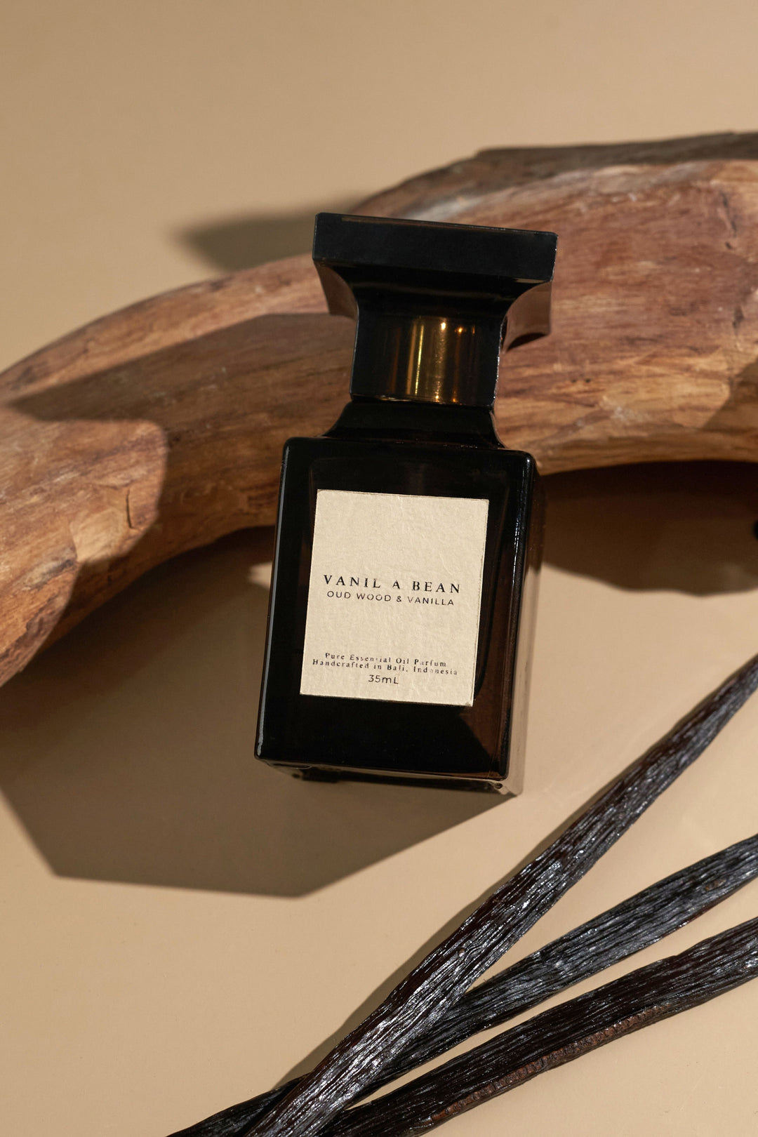 Oud Wood & Vanilla Perfume - VANIL A BEAN