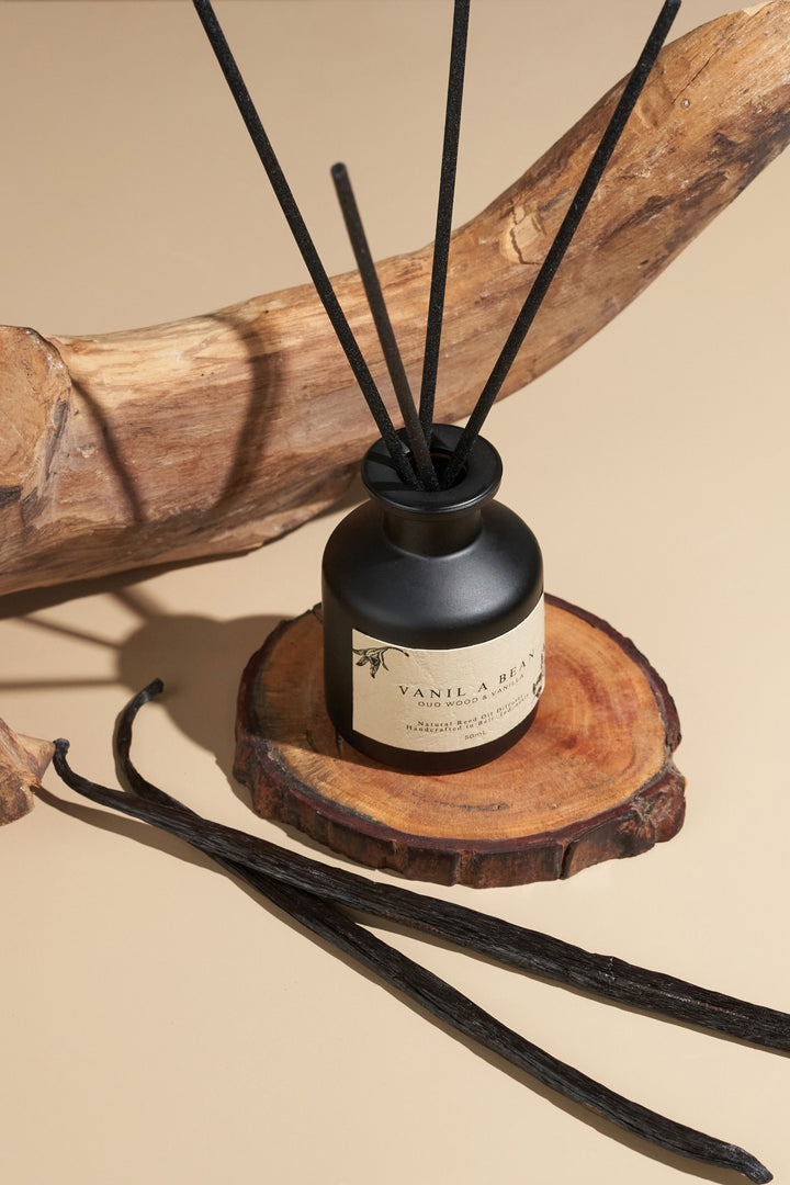 Oud Wood & Vanilla Reed Oil Diffuser - VANIL A BEAN