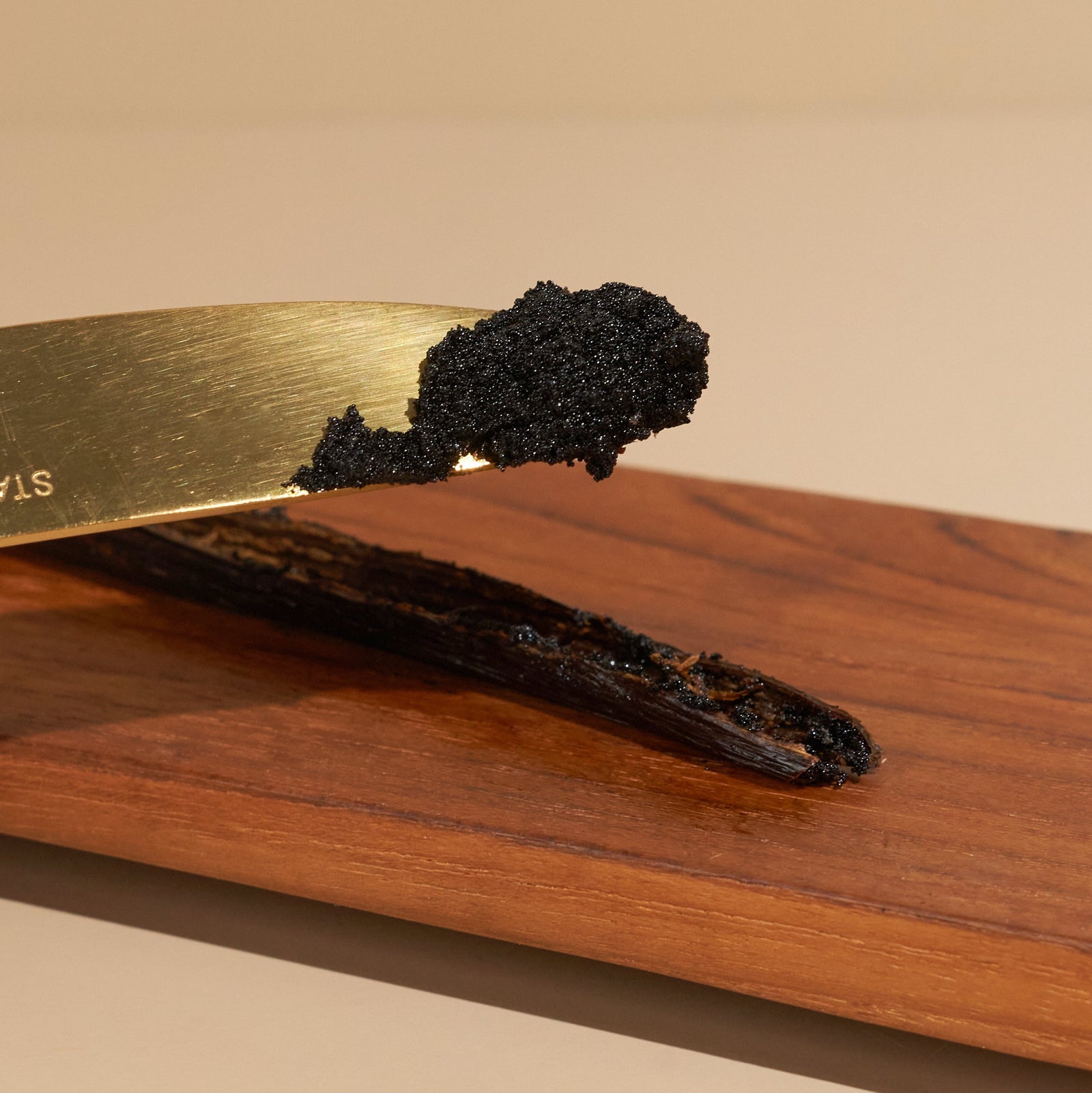 Organic Gourmet Bourbon Vanilla Beans 3